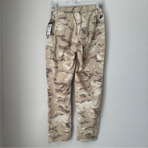NEW Mountain Hardwear Cascade Pass Pant, Dunes Craig Camo,Women’s Size 4 Regular - Picture 10 of 14